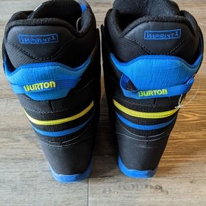 Burton youth snowboard boots
